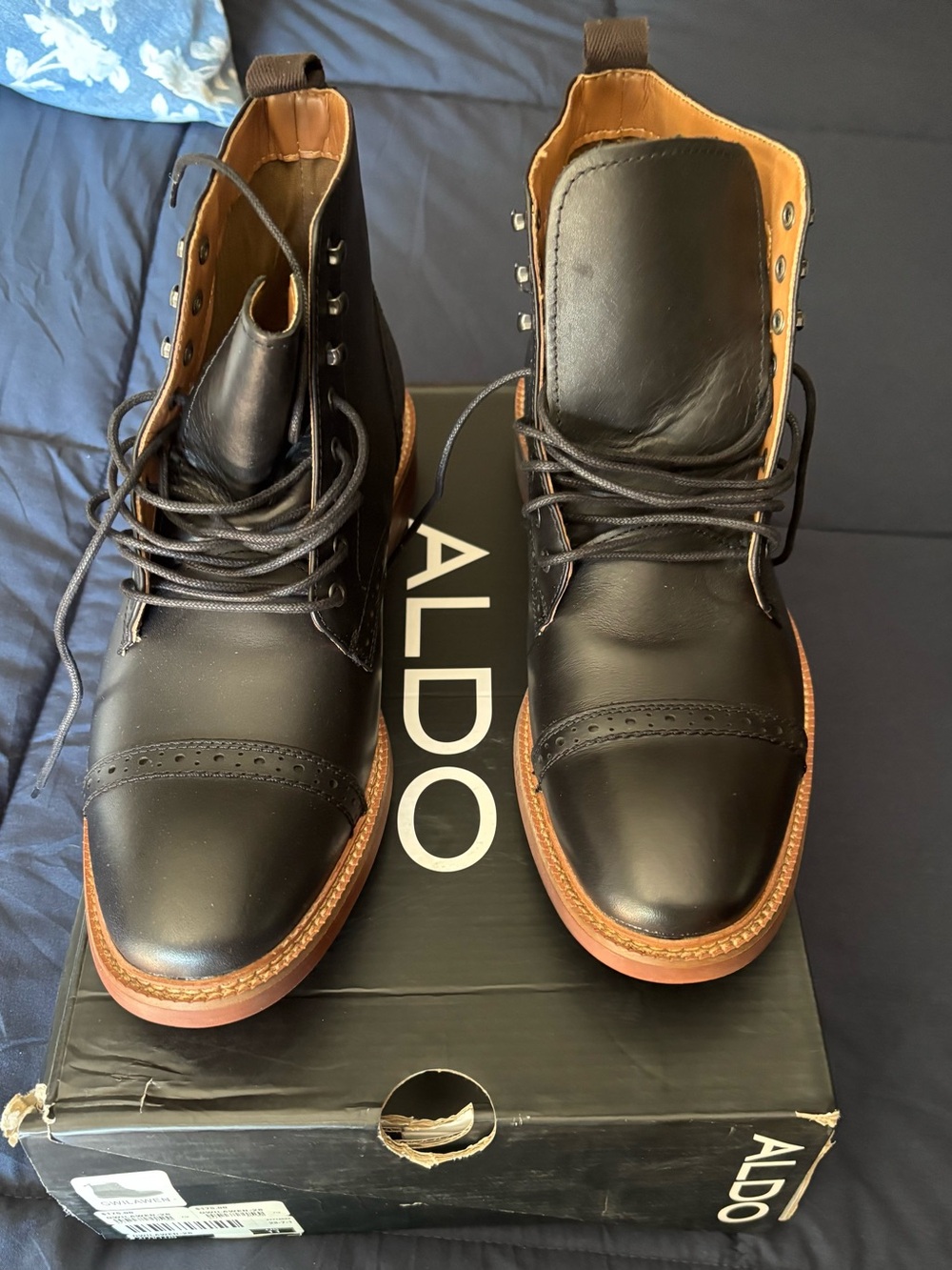 ALDO Black Leather Cap-Toe Lace-Up Men's Boots with Tan Welt